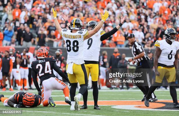 Chris Boswell of the Pittsburgh Steelers makes a field goal in overtime during the game against the Cincinnati Bengals at Paycor Stadium on September...