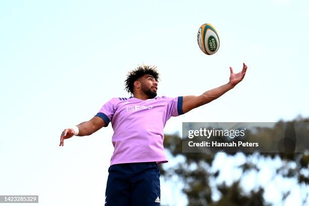 Hoskins Sotutu of the All Blacks runs through drills during a New Zealand All Blacks training session at Powerhouse Junior Rugby Club on September...