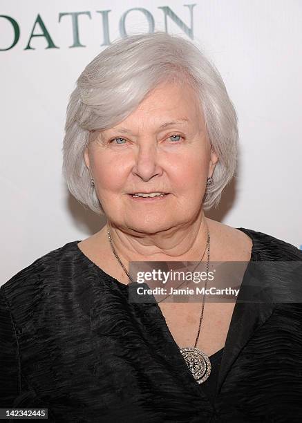Joanne Woodward attends a Celebration of Paul Newman's Dream to benefit Paul Newman's Association of Hole in the Wall Camps at Avery Fisher Hall,...