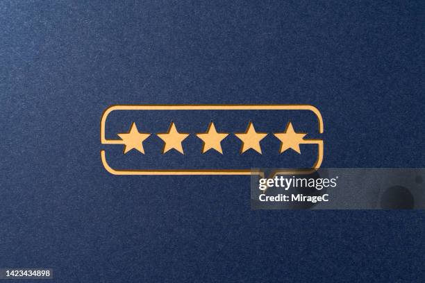 speech bubble five star rating for satisfaction review concept - five objects stockfoto's en -beelden