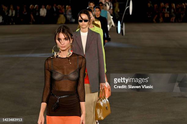 Emily Ratajkowski walks the runway during Tory Burch - Spring/Summer 2023 New York Fashion Week on September 13, 2022 in New York City.