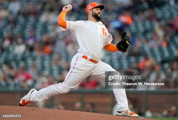 Jakob Junis of the San Francisco Giants pitches against the Atlanta Braves in the top of the first inning at Oracle Park on September 13, 2022 in San...