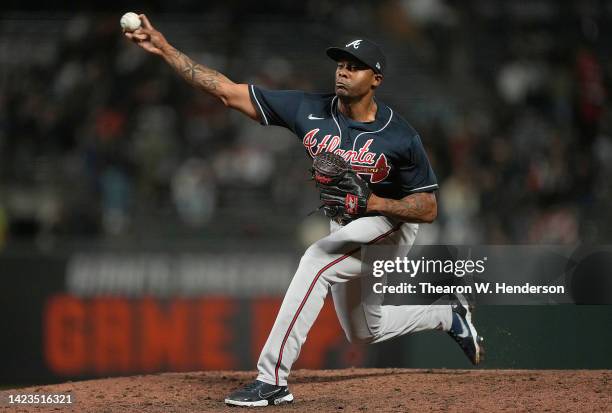 Raisel Iglesias of the Atlanta Braves pitches against the San Francisco Giants in the bottom of the eighth inning at Oracle Park on September 13,...