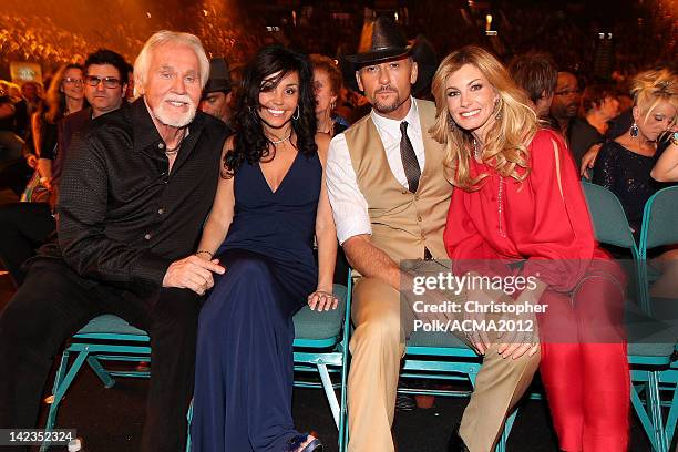 Singer Kenny Rogers, Wanda Miller and singers Tim McGraw and Faith Hill attend the Lionel Richie and Friends in Concert presented by ACM held at the...