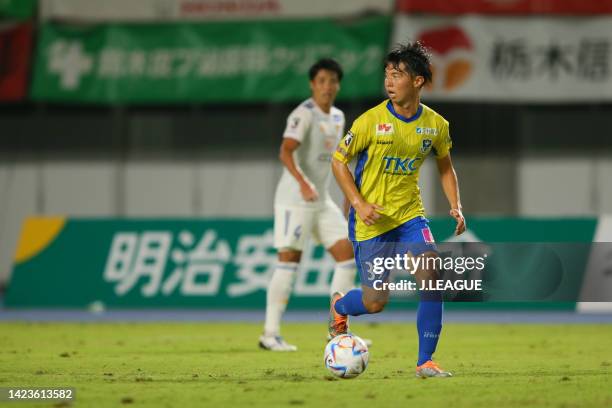 Kaito SUZUKI of Tochigi SC in action during the J.LEAGUE Meiji Yasuda J2 36th Sec. Match between Tochigi SC and Vegalta Sendai at kanseki Stadium...