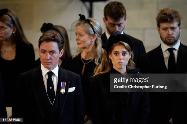 Edoardo Mapelli Mozzi and Princess Beatrice pay their respects in The Palace of Westminster during the procession for the Lying-in State of Queen...