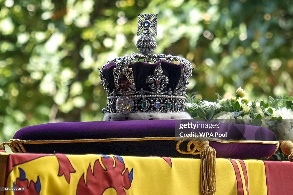 The Coffin Carrying Queen Elizabeth II Is Transferred From Buckingham Palace To The Palace Of Westminster