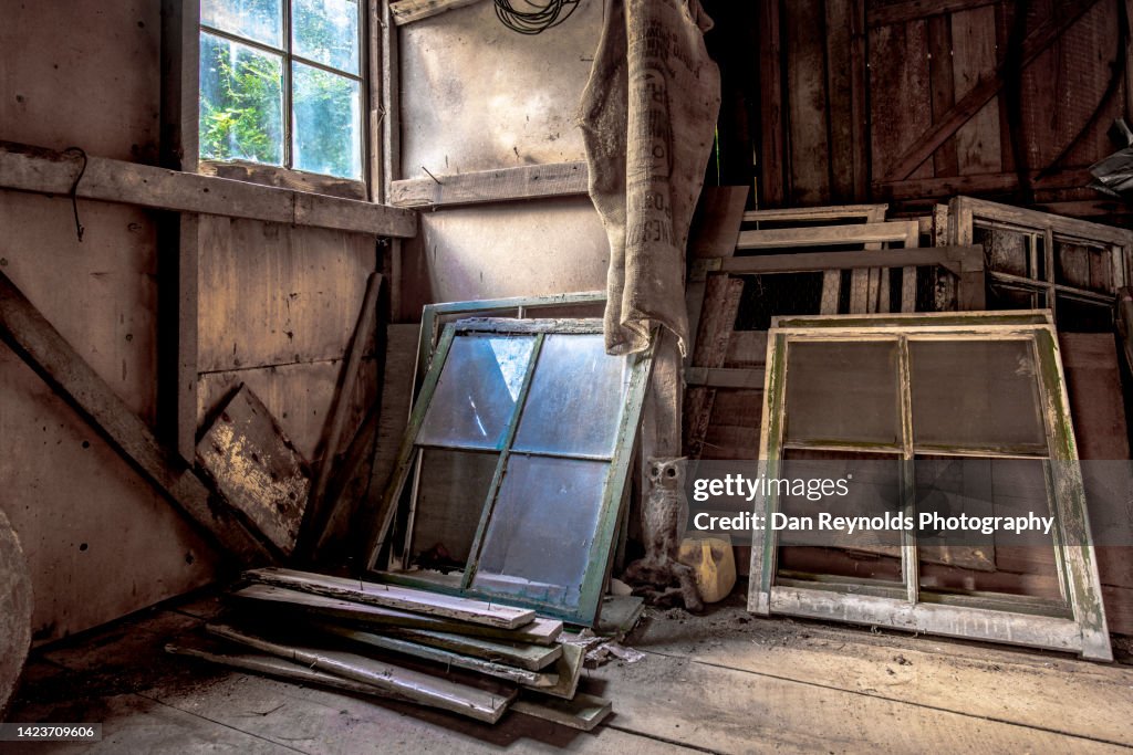Abandoned Old Barn Art For Wall Space High-Res Stock Photo - Getty Images