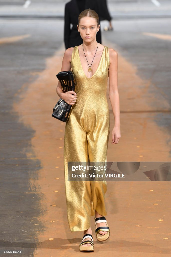 Gabriela Hearst - Runway - Spring/Summer 2023 New York Fashion Week
