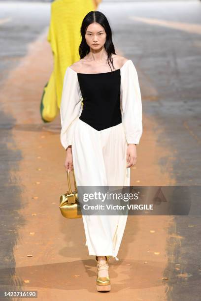 Model walks the runway during the Gabriela Hearst Ready to Wear Spring/Summer 2023 fashion show as part of the New York Fashion Week on September 13,...