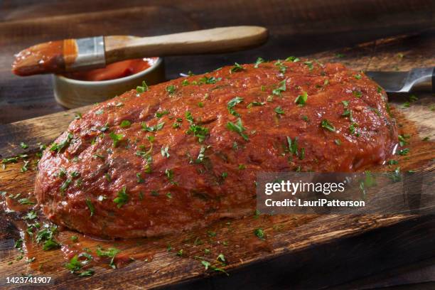 moist turkey and spinach meatloaf - barbeque sauce stock pictures, royalty-free photos & images