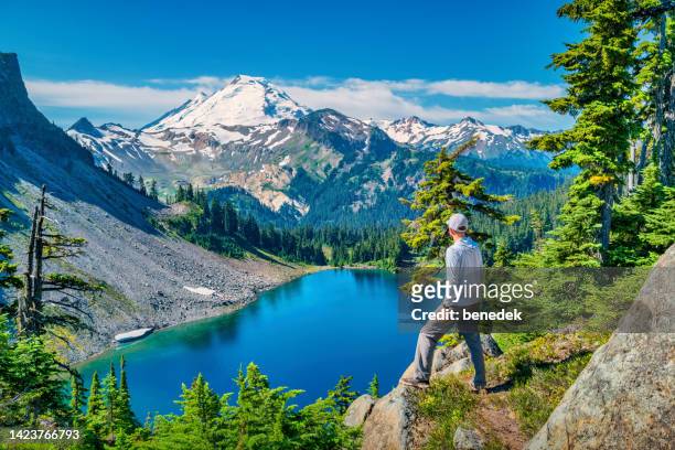 mount baker washington usa hiker viewpoint - mt baker stock pictures, royalty-free photos & images