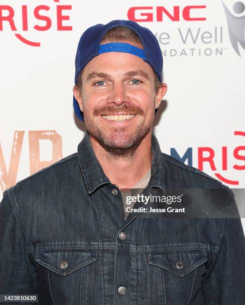 Stephen Amell attends FilmRise's "MVP" Red Carpet Premiere at AMC The Grove 14 on September 14, 2022 in Los Angeles, California.