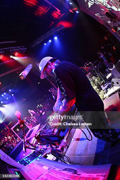 Dirt Ball Rapper 28 Dirtball Stock Photos, High-Res Pictures, and Images - Getty Images