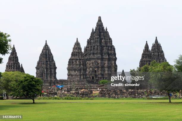 complesso del tempio di prambanan - yogyakarta foto e immagini stock