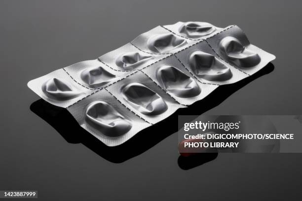 capsule and empty blister pack - what are blister packs stock pictures, royalty-free photos & images