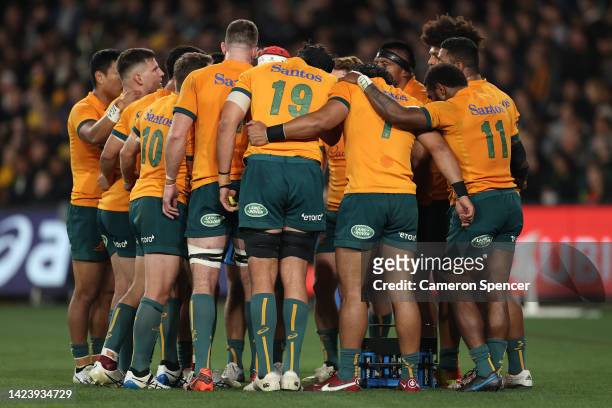 Wallabies huddle after conceding a try during The Rugby Championship & Bledisloe Cup match between the Australia Wallabies and the New Zealand All...
