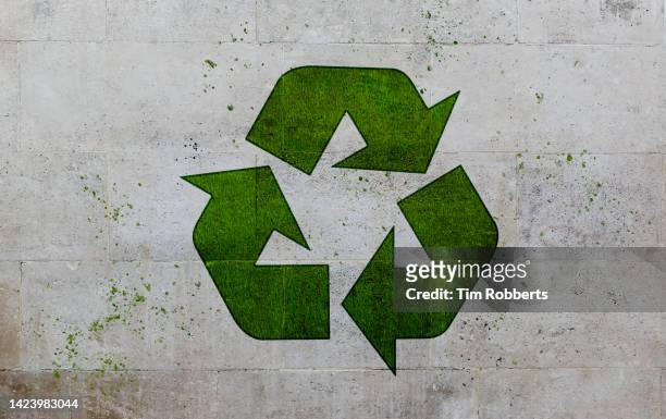 graffiti of recycling symbol - art and craft equipment stock pictures, royalty-free photos & images