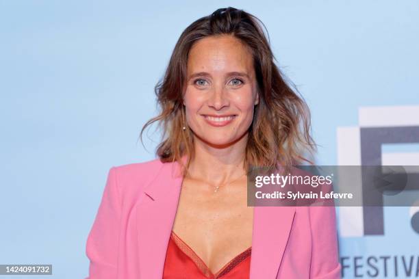 Julie de Bona attends the "Les combattantes" photocall during the La Rochelle Fiction Festival - Day Three on September 15, 2022 in La Rochelle,...