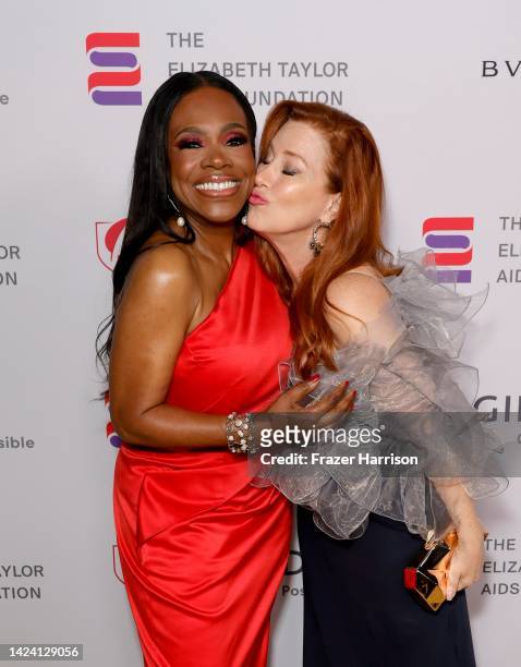Sheryl Lee Ralph and Lisa Ann Walter attend The Elizabeth Taylor Ball To End AIDS at West Hollywood Park on September 15, 2022 in West Hollywood,...