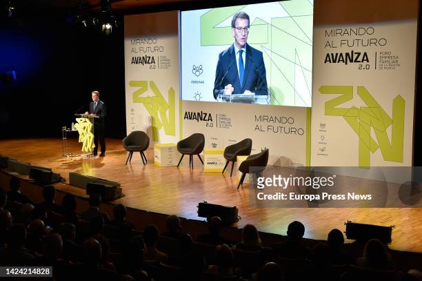 The President of the PP, Alberto Nuñez Feijoo, speaks during the inaugural conference of the second edition of 'Avanza', the Family Business forum,...