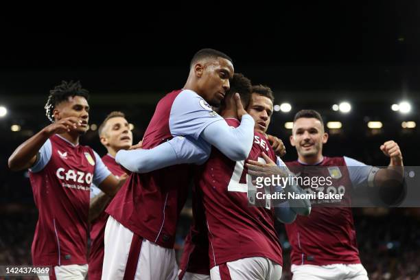 Jacob Ramsey of Aston Villa celebrates with team mates after scoring their side's first goal during the Premier League match between Aston Villa and...