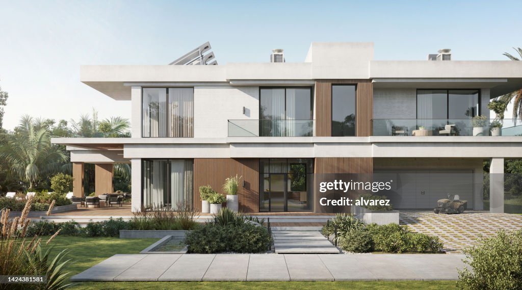 Large villa with two floors and garden in ed