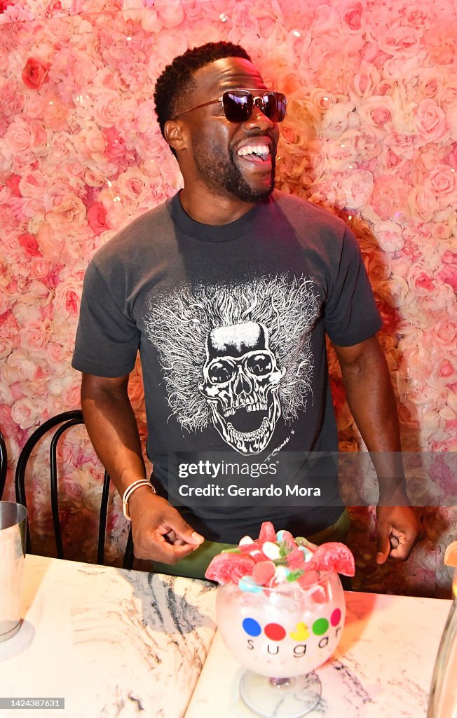 Kevin Hart Debuts His New Cocktails At Sugar Factory American Brasserie Orlando