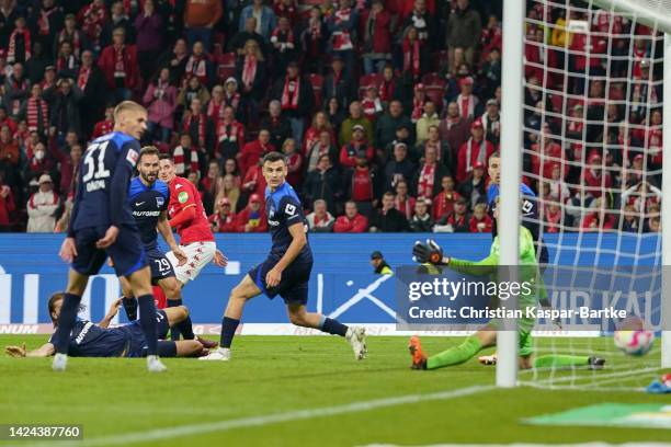 Anthony Caci of 1.FSV Mainz 05 scores his team`s first goal during the Bundesliga match between 1. FSV Mainz 05 and Hertha BSC at MEWA Arena on...