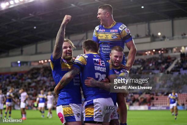 Blake Austin, James Bentley, Tom Briscoeand Zak Hardaker of Leeds Rhinos celebrate victory over Wigan Warriors in the Betfred Super League Semi Final...