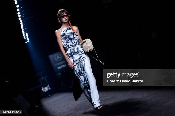 Model walks the runway at the Duarte fashion show during Mercedes Benz Fashion Week Madrid September 2022 edition at IFEMA on September 16, 2022 in...