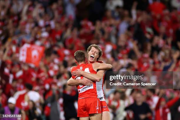 Jake Lloyd of the Swans and Nick Blakey of the Swans celebrate winning the AFL Second Preliminary match between the Sydney Swans and the Collingwood...