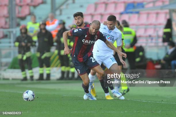 Lorenzo De Silvestri of Bologna FC in action during the Serie A match between Bologna FC and Empoli FC at Stadio Renato Dall'Ara on September 17,...
