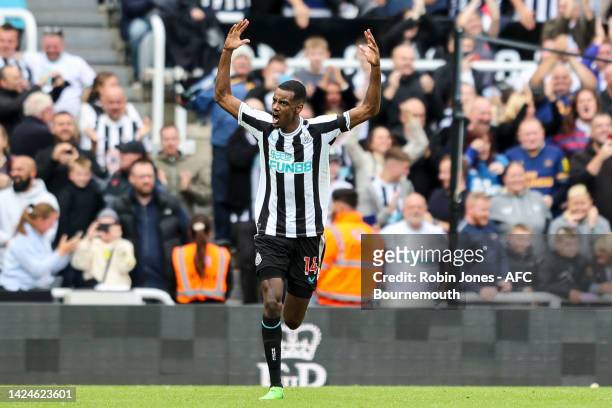 Alexander Isak of Newcastle United celebrates after he scores a goal to make it 1-1 from the penalty spot sending Neto of Bournemouth the wrong way...