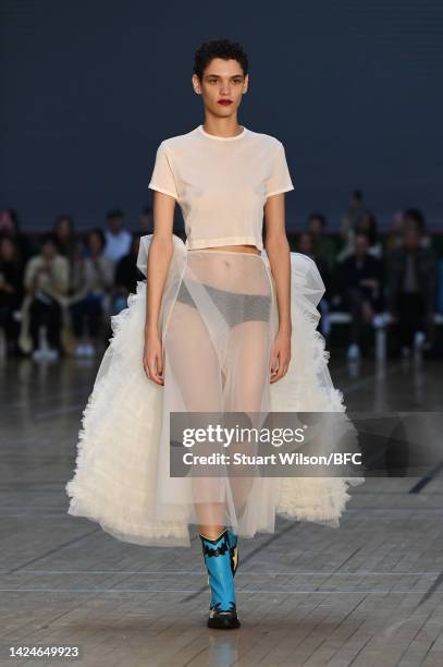 Model walks the runway during the Molly Goddard show during London Fashion Week September 2022 on September 17, 2022 in London, England.