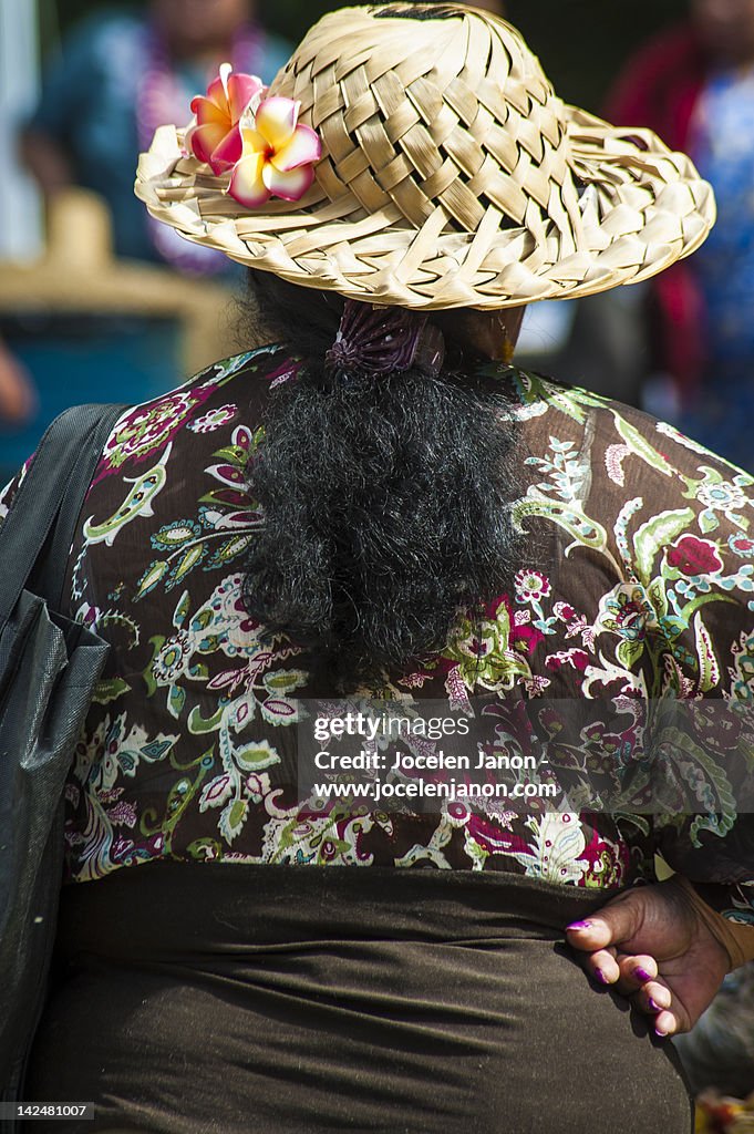 Polynesian woman