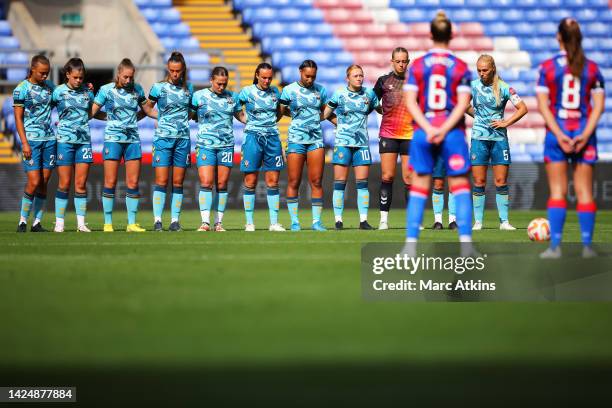 Players of Southampton and Crystal Palace take part in a minute’s silence as a tribute to Her Majesty Queen Elizabeth II who died at Balmoral Castle...