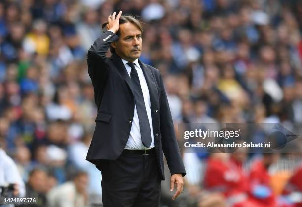 Simone Inzaghi, Head Coach of FC Internazionale, reacts during the Serie A match between Udinese Calcio and FC Internazionale at Dacia Arena on...