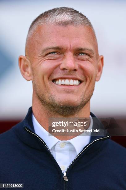 Paul Konchesky, Manager of West Ham looks on prior to the FA Women's Super League match between West Ham United and Everton FC at Chigwell...