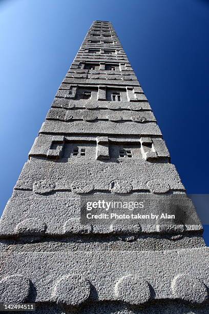 stairway - obelisk stock-fotos und bilder