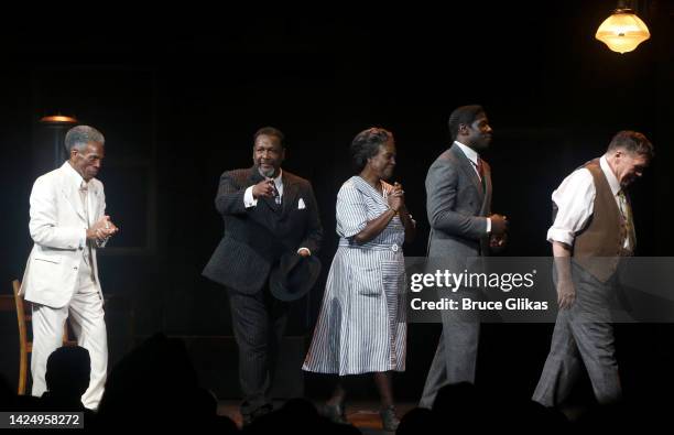 André De Shields, Wendell Pierce, Sharon D Clarke, McKinley Belcher III and Delaney Williams during the first performance curtain call for the new...
