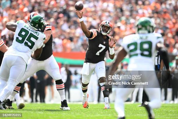 Jacoby Brissett of the Cleveland Browns passes the ball against the New York Jets during the first quarter at FirstEnergy Stadium on September 18,...