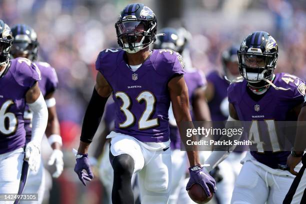 Marcus Williams of the Baltimore Ravens celebrates an interception in the first quarter against the Miami Dolphins at M&T Bank Stadium on September...