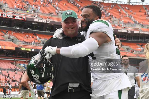 Special teams coordinator Brant Boyer and Solomon Thomas of the New York Jets react after their 31-30 win against the Cleveland Browns at FirstEnergy...