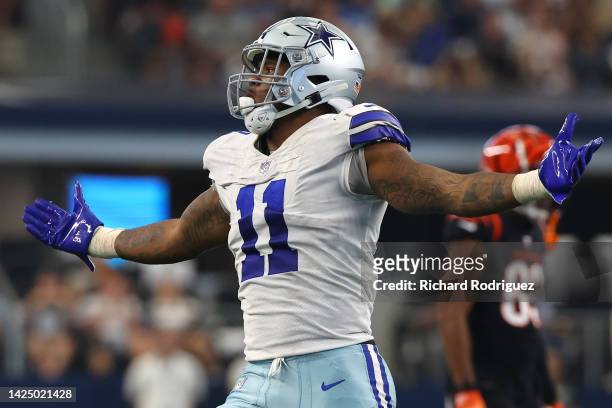 Micah Parsons of the Dallas Cowboys reacts after sacking Joe Burrow of the Cincinnati Bengals during the third quarter at AT&T Stadium on September...