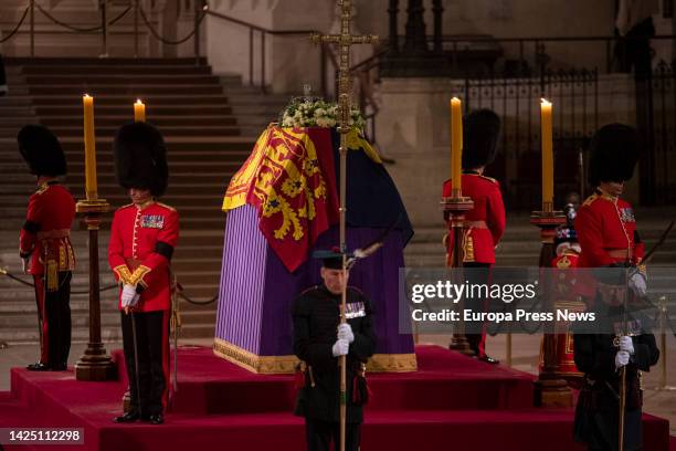 The coffin of Queen Elizabeth II during the last day of her funeral chapel at Westminster Hall, on September 19 in London . Thousands of people have...