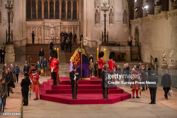 Some of the last people visiting the coffin of Queen Elizabeth II, in the chapel installed in Westminster Hall, on September 19 in London . Thousands...