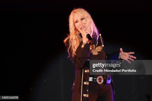 Ivani Singer Ivana (Singer) Photos and Premium High Res Pictures - Getty Images