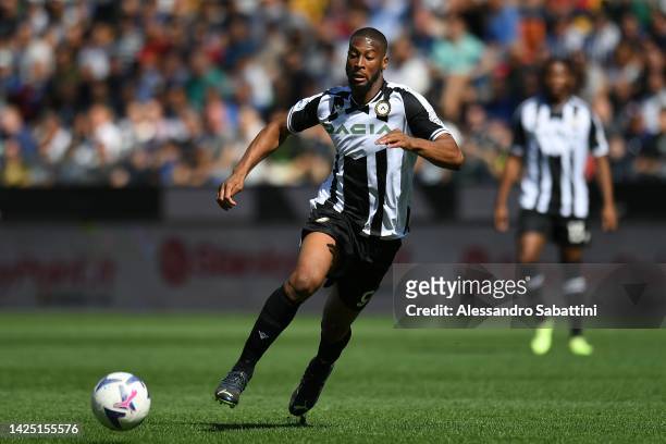 Beto of Udinese Calcio in action during the Serie A match between Udinese Calcio and FC Internazionale at Dacia Arena on September 18, 2022 in Udine,...