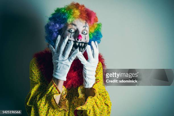 scared scary clown - evil clown stock pictures, royalty-free photos & images